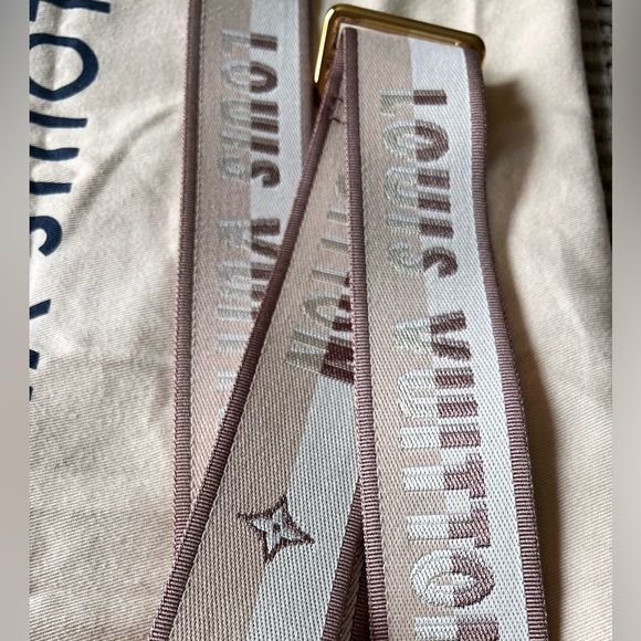 Louis Vuitton Strap - Picture 2 of 4